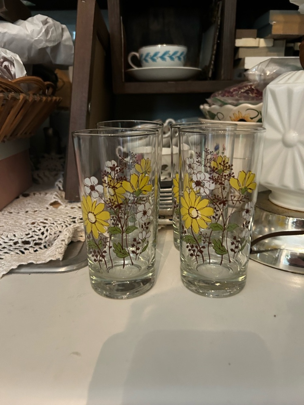 Floral Yellow Daisy Glass Tumbler - Set of 4